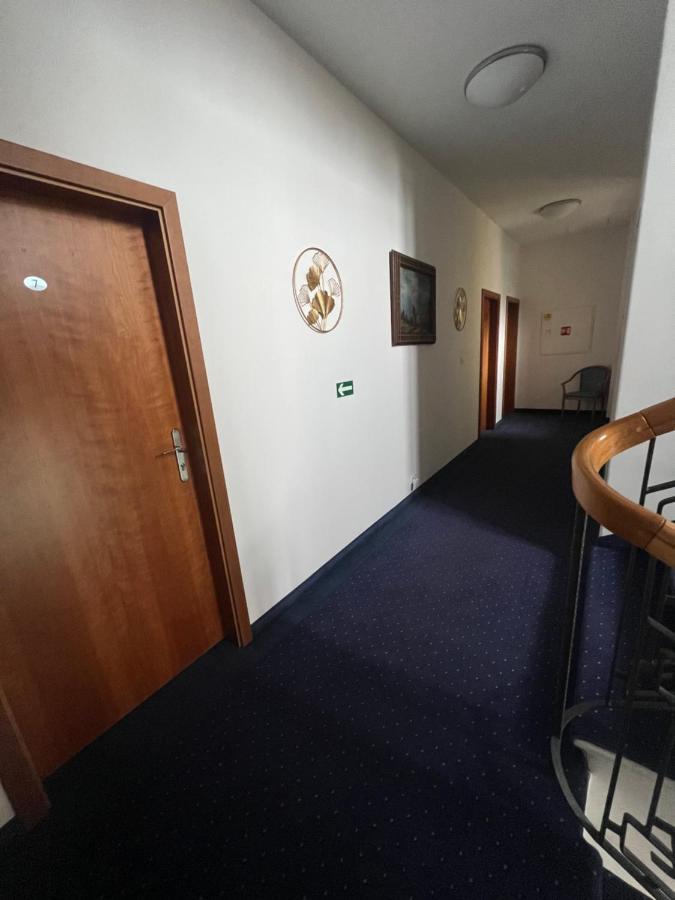 Hotel Apollon Litoměřice 외부 사진