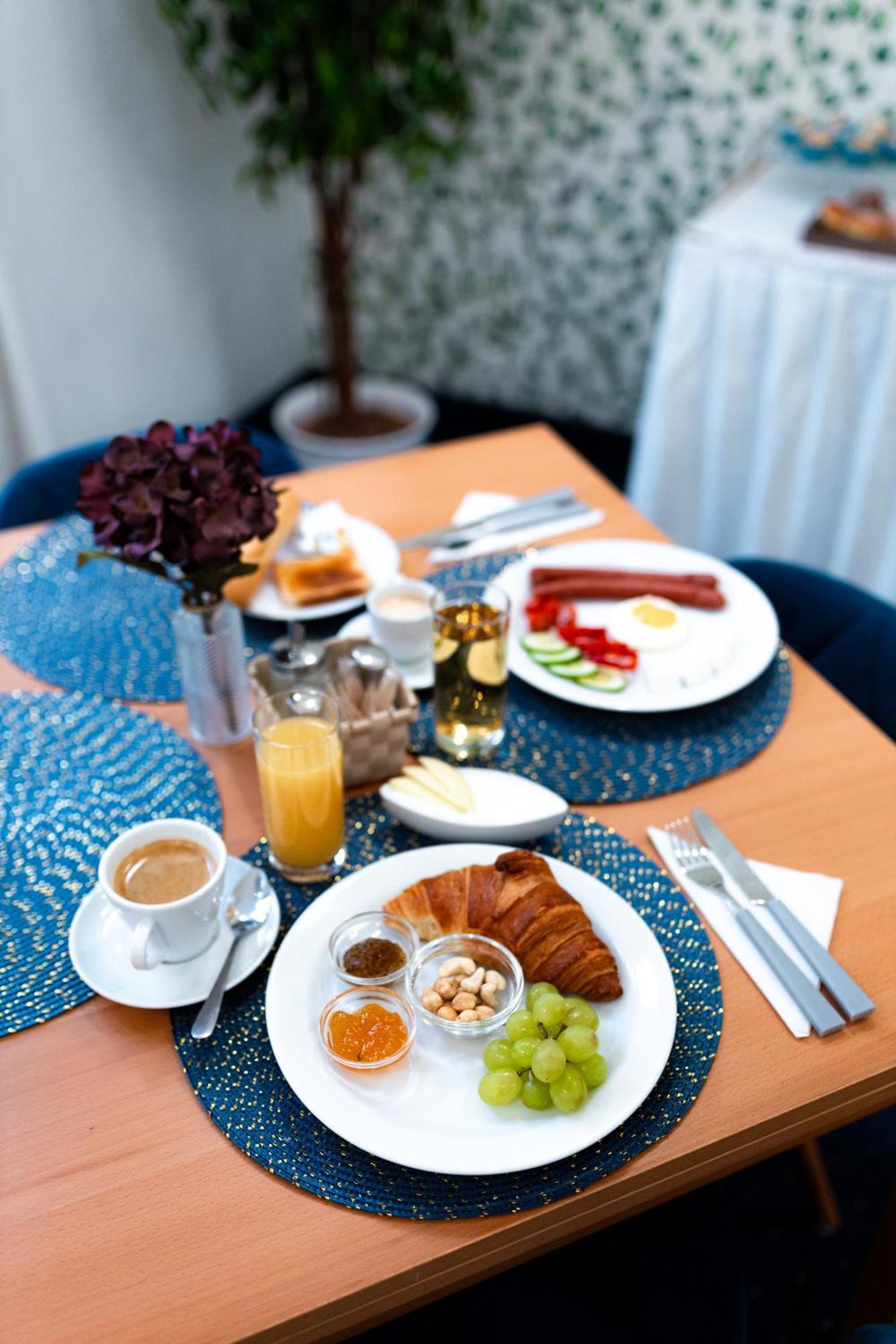 Hotel Apollon Litoměřice 외부 사진