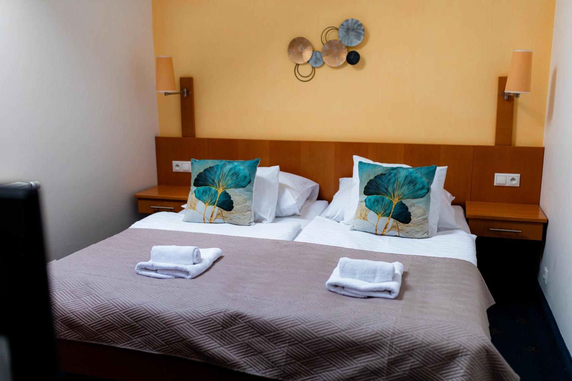 Hotel Apollon Litoměřice 외부 사진