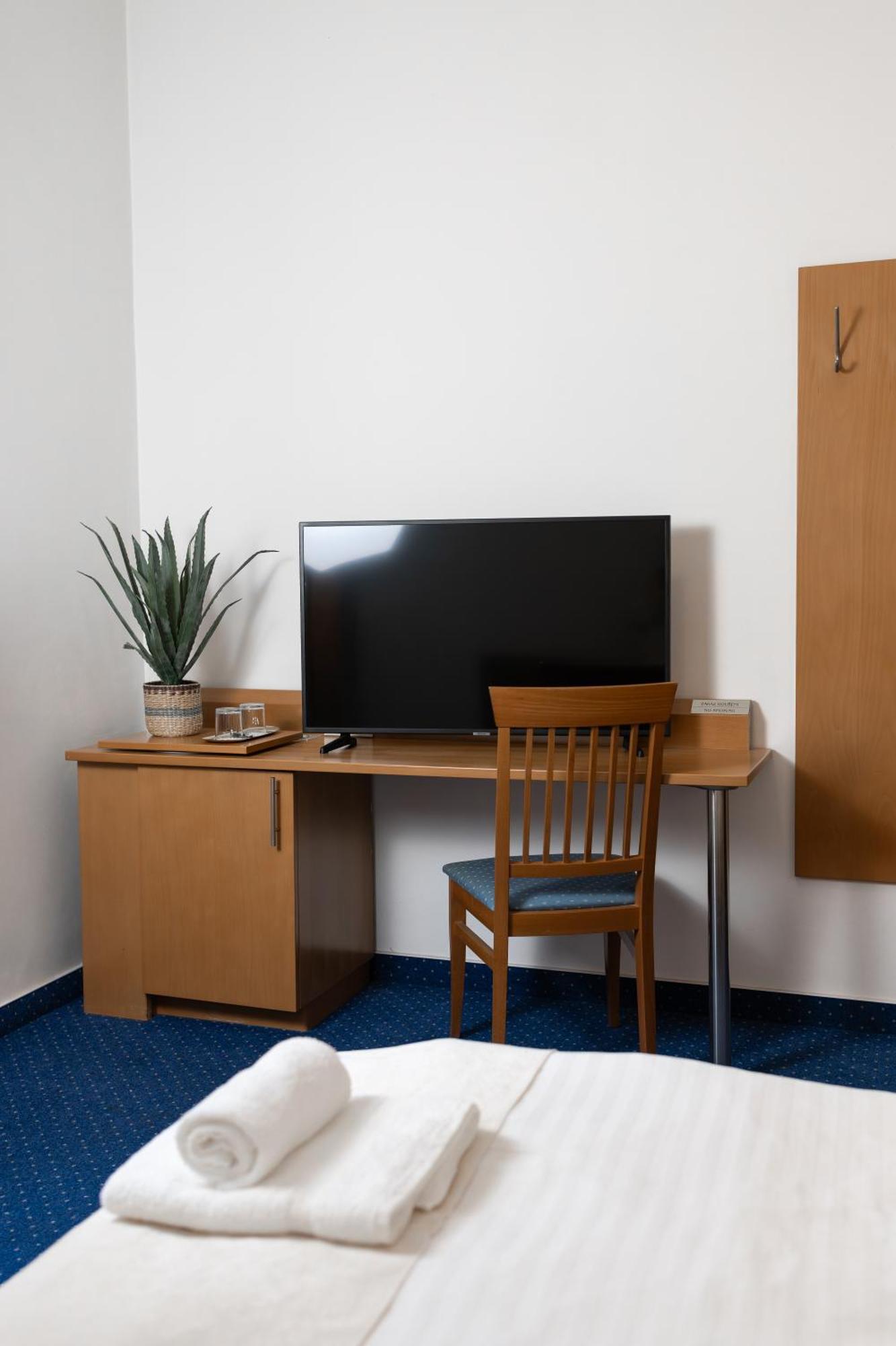 Hotel Apollon Litoměřice 외부 사진